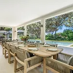 Luxury Villla Gassin With Pool & Gym בית נופש