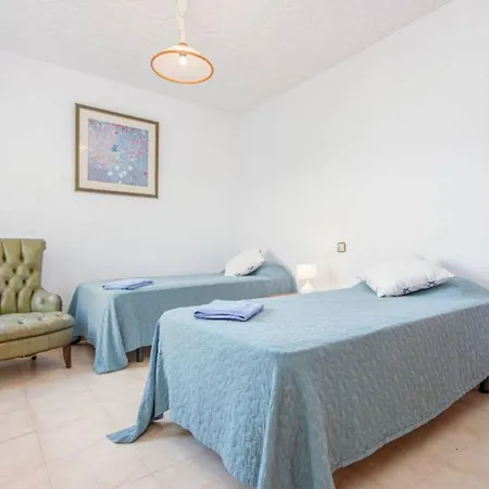 Vubel Modern Holiday home