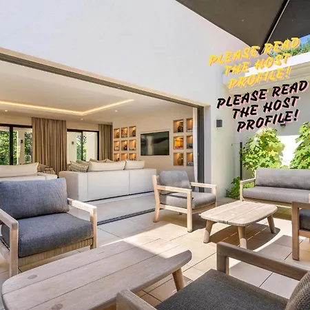 בית נופש Luxury Villla Gassin With Pool & Gym סן טרופז