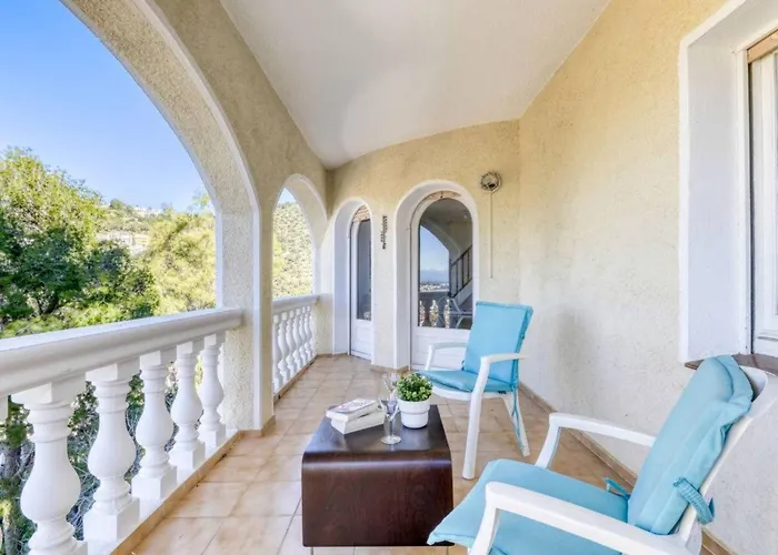 Vubel Modern بيت للعطل